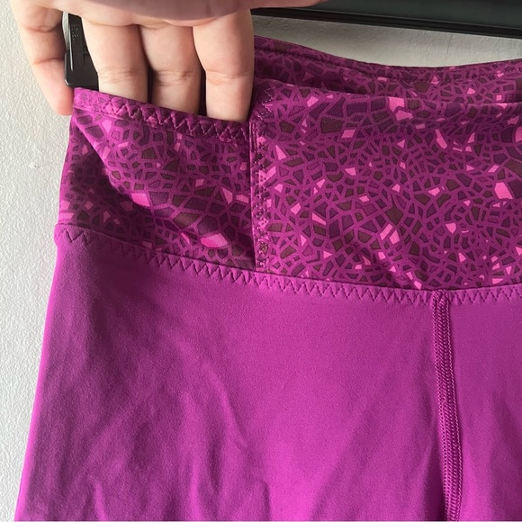 Lululemon Regal Plum Real Quick Tight Leggings Size 4 - Picture 2 of 8